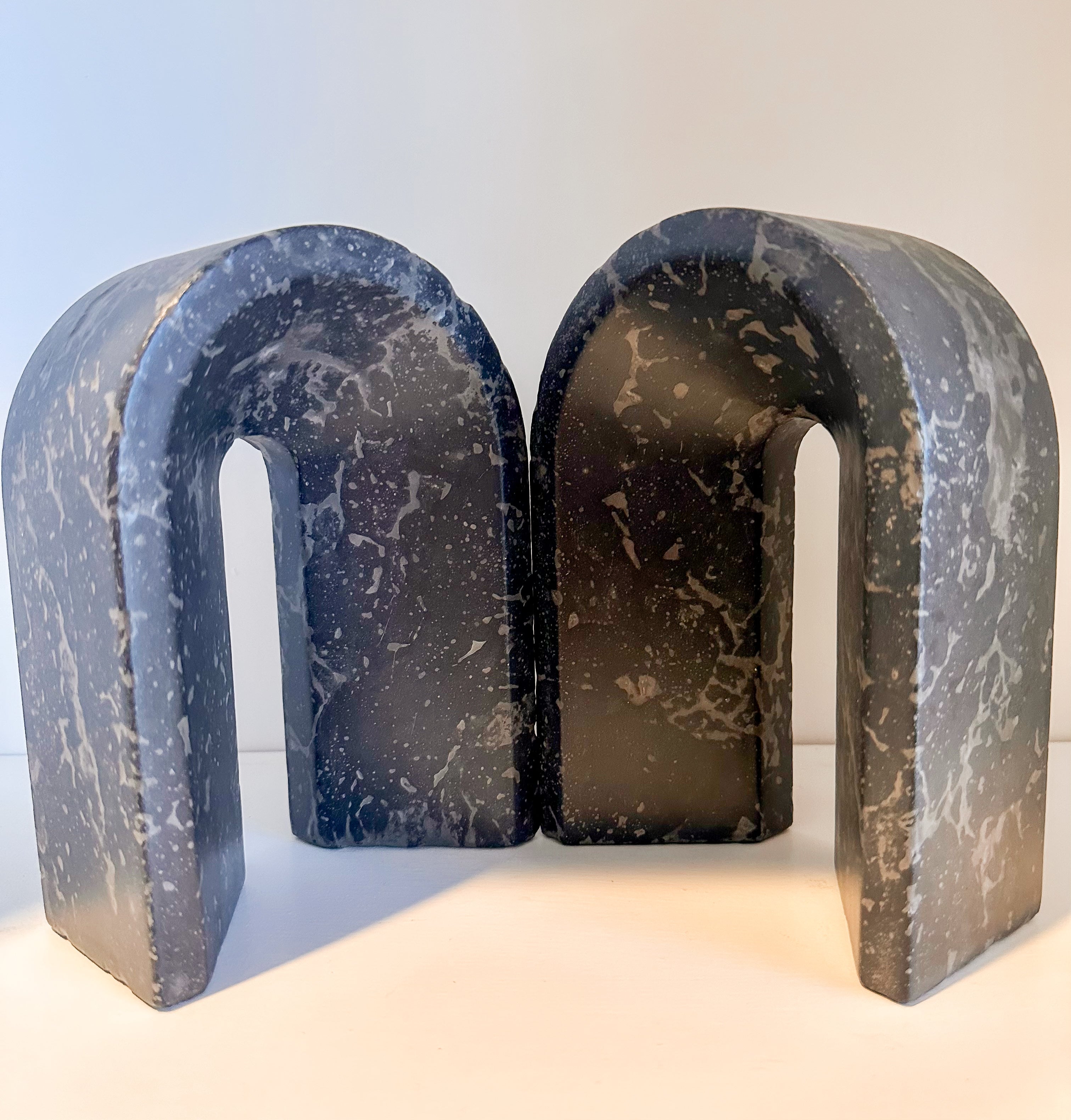 Sydney: Handpressed concrete sculpture